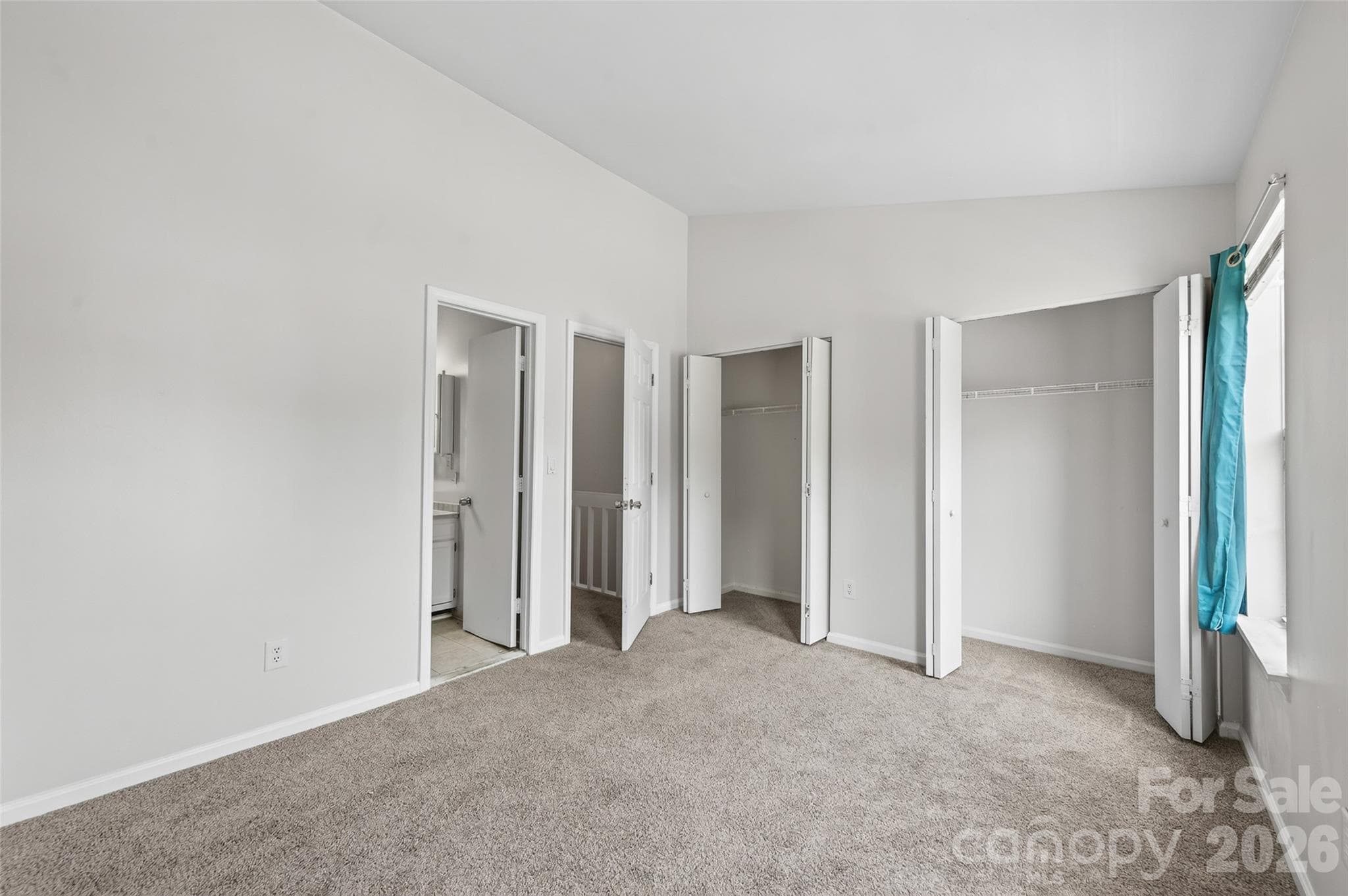 Condominium at 6216 Windsor Gate Lane, Charlotte, photo 31 of 34