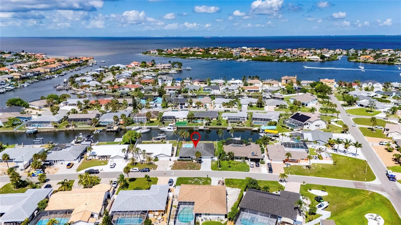 Single Family Residence at 6314 WISTERIA LN, APOLLO BEACH, photo 4 of 59