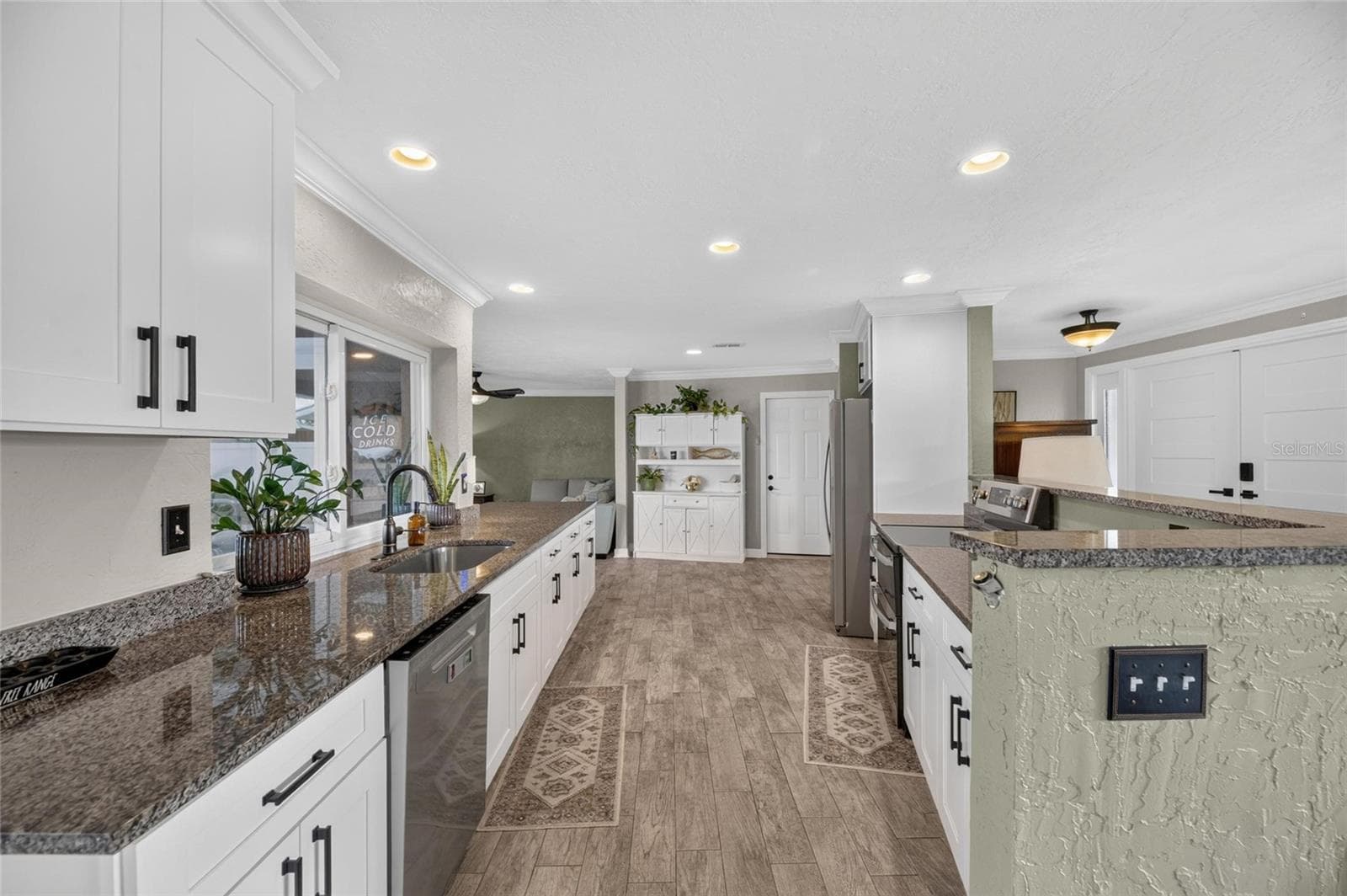 Single Family Residence at 6314 WISTERIA LN, APOLLO BEACH, photo 17 of 59