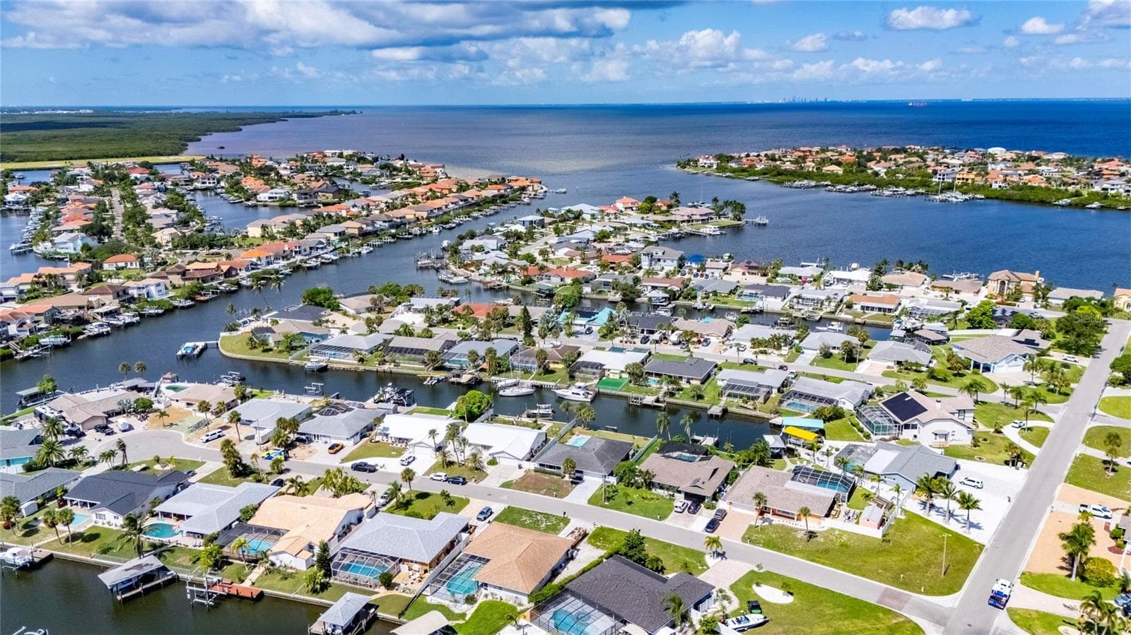 Single Family Residence at 6314 WISTERIA LN, APOLLO BEACH, photo 57 of 59