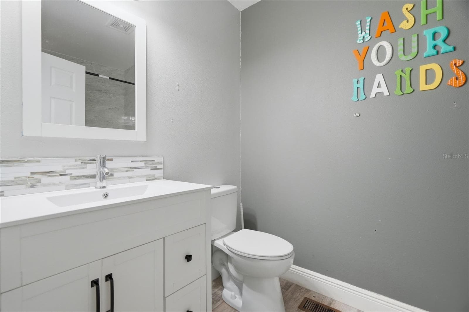 Townhouse at 4604 ASHBURN SQUARE DR, TAMPA, photo 24 of 39