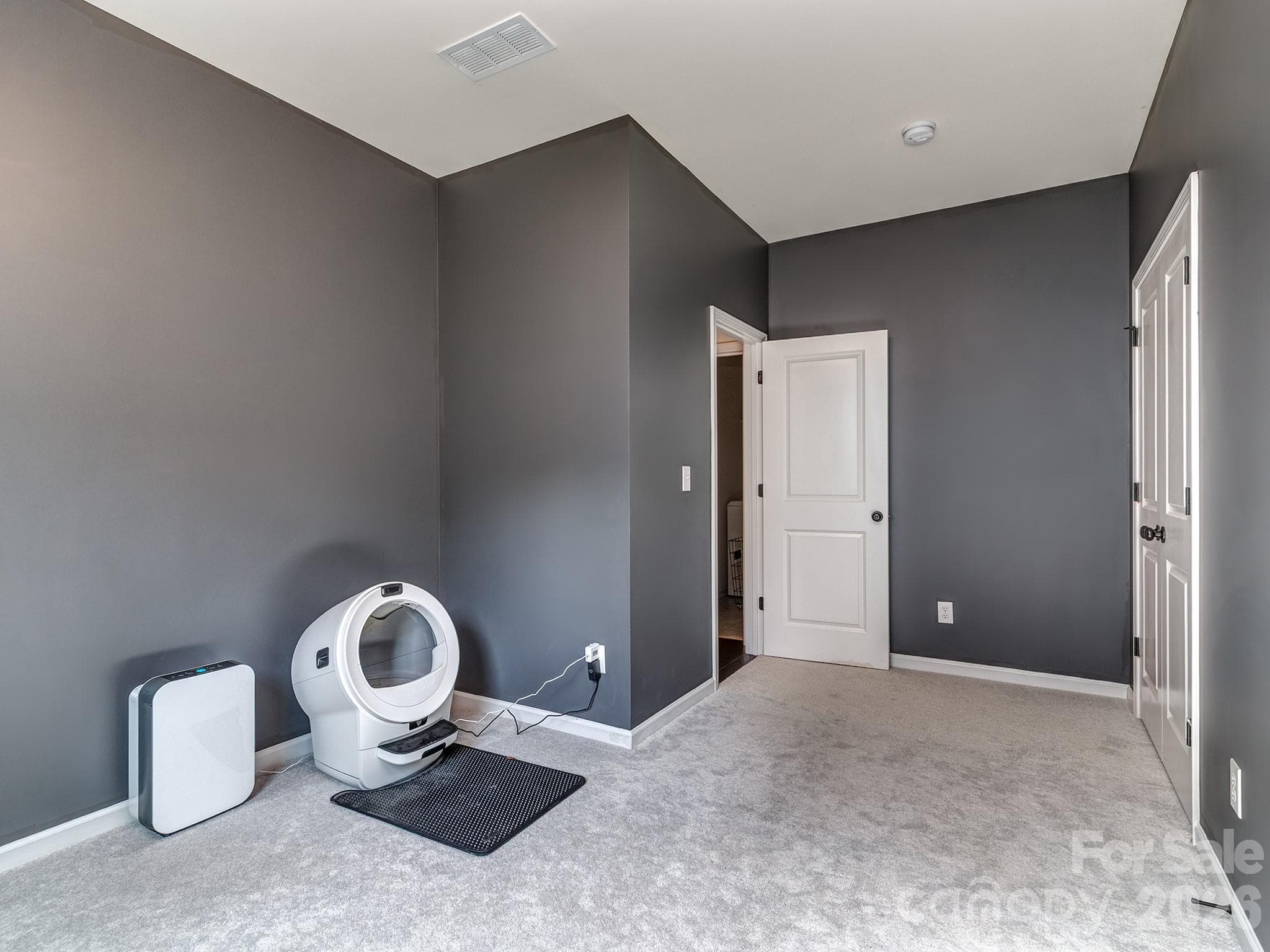 Single Family Residence at 12527 Journeys End Trail, Huntersville, photo 19 of 28
