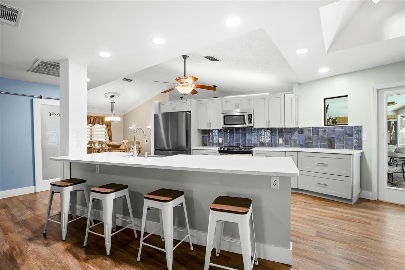 Kitchen - 1419 INDIAN TRL S, PALM HARBOR
