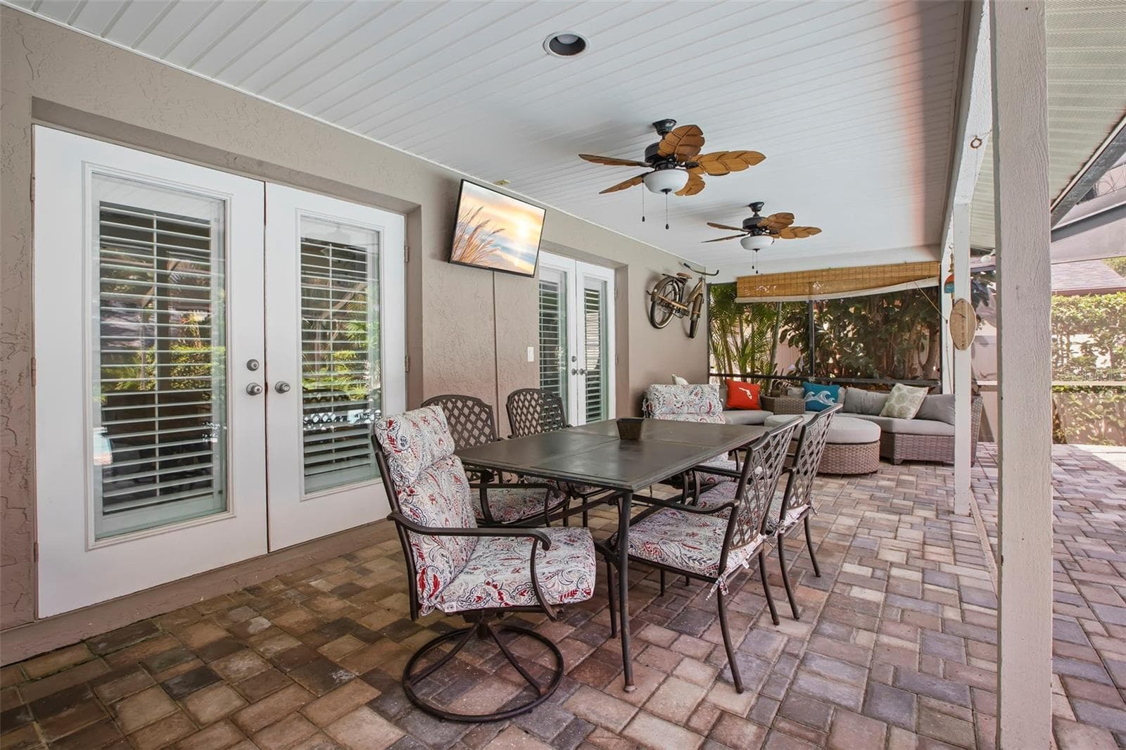 Covered Lanai - 1419 INDIAN TRL S, PALM HARBOR