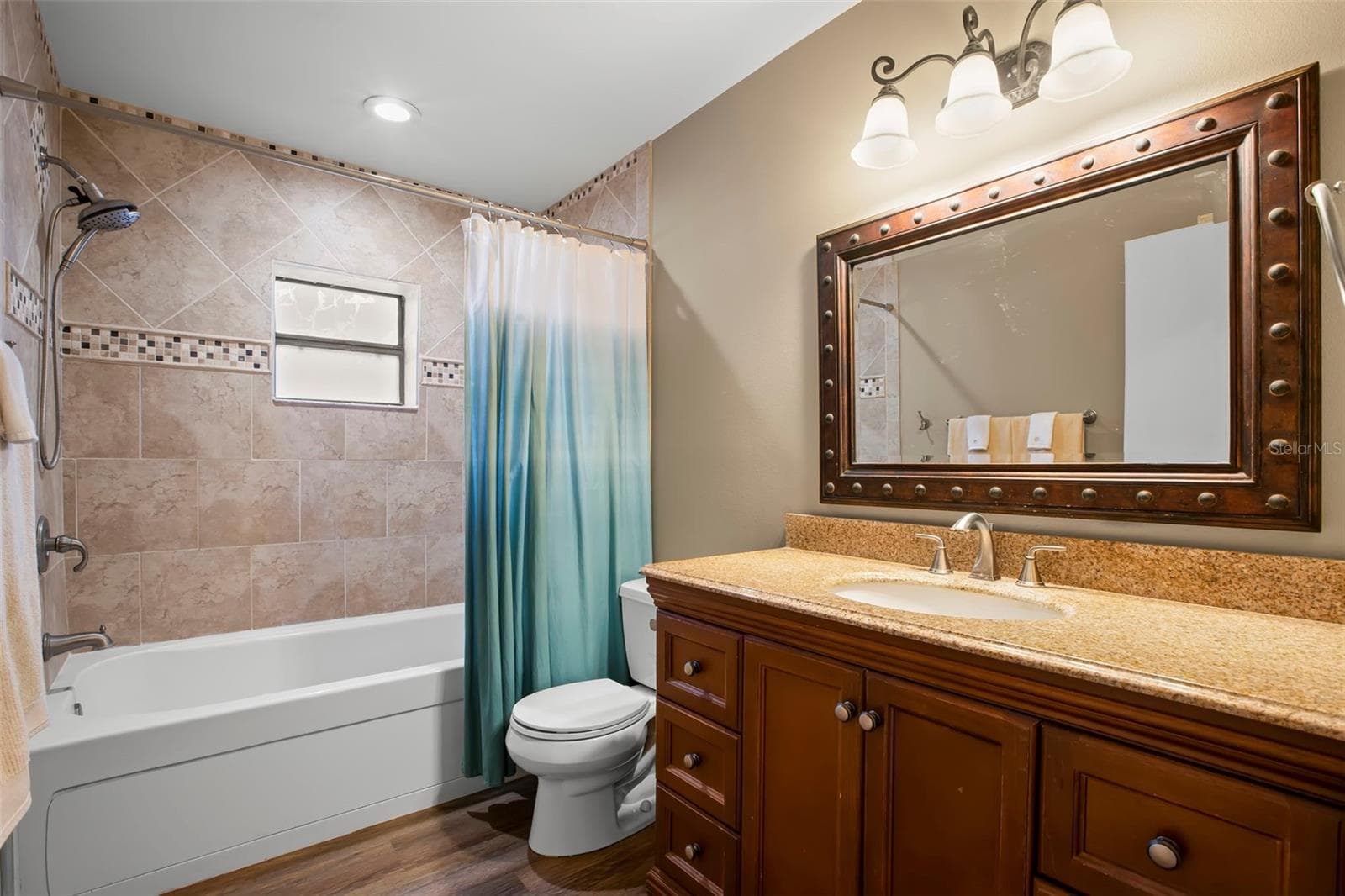 Second Bathroom - 1419 INDIAN TRL S, PALM HARBOR