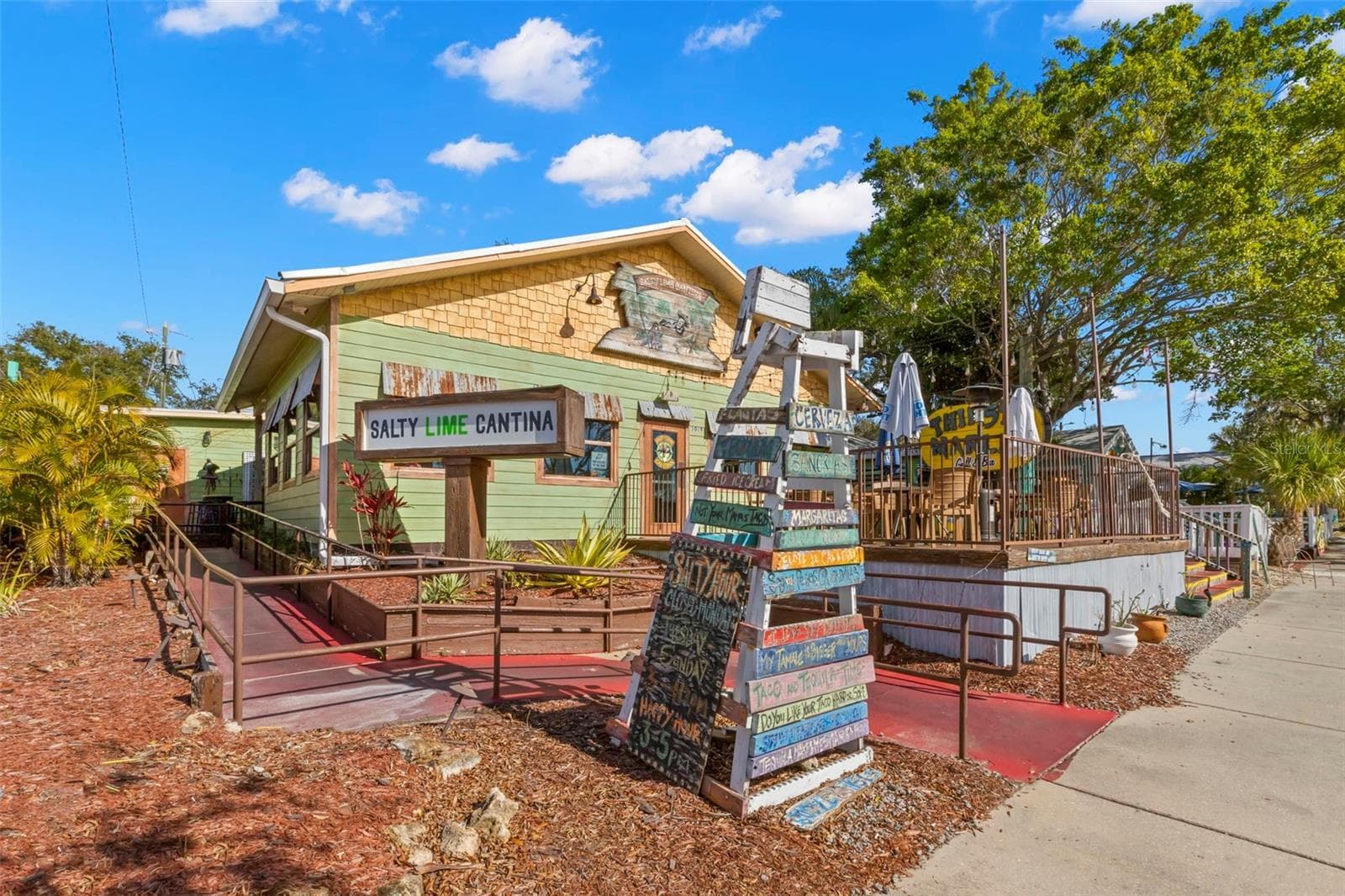 Local Amenities - 1419 INDIAN TRL S, PALM HARBOR