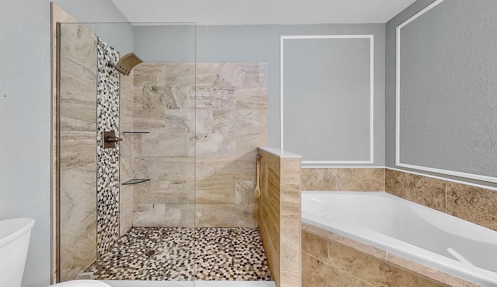 Condominium at 2773 VIA CIPRIANI #1330B, CLEARWATER, photo 17 of 22