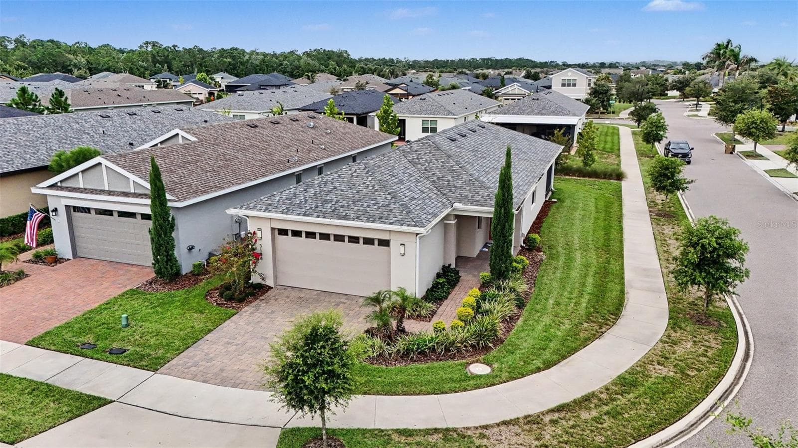 Single Family Residence at 3128 SONGBIRD CIR, HARMONY, photo 3 of 46