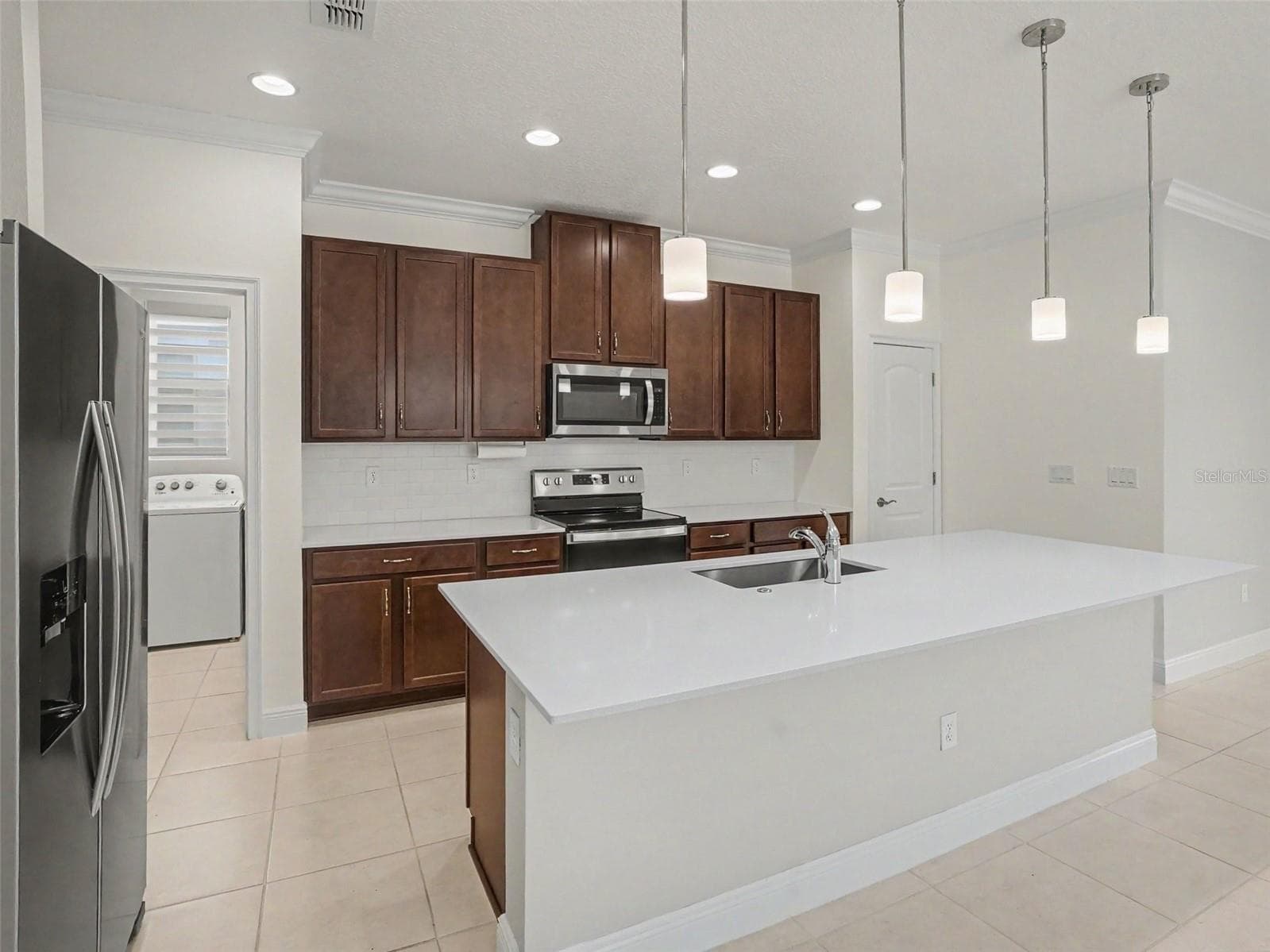Single Family Residence at 3128 SONGBIRD CIR, HARMONY, photo 12 of 46