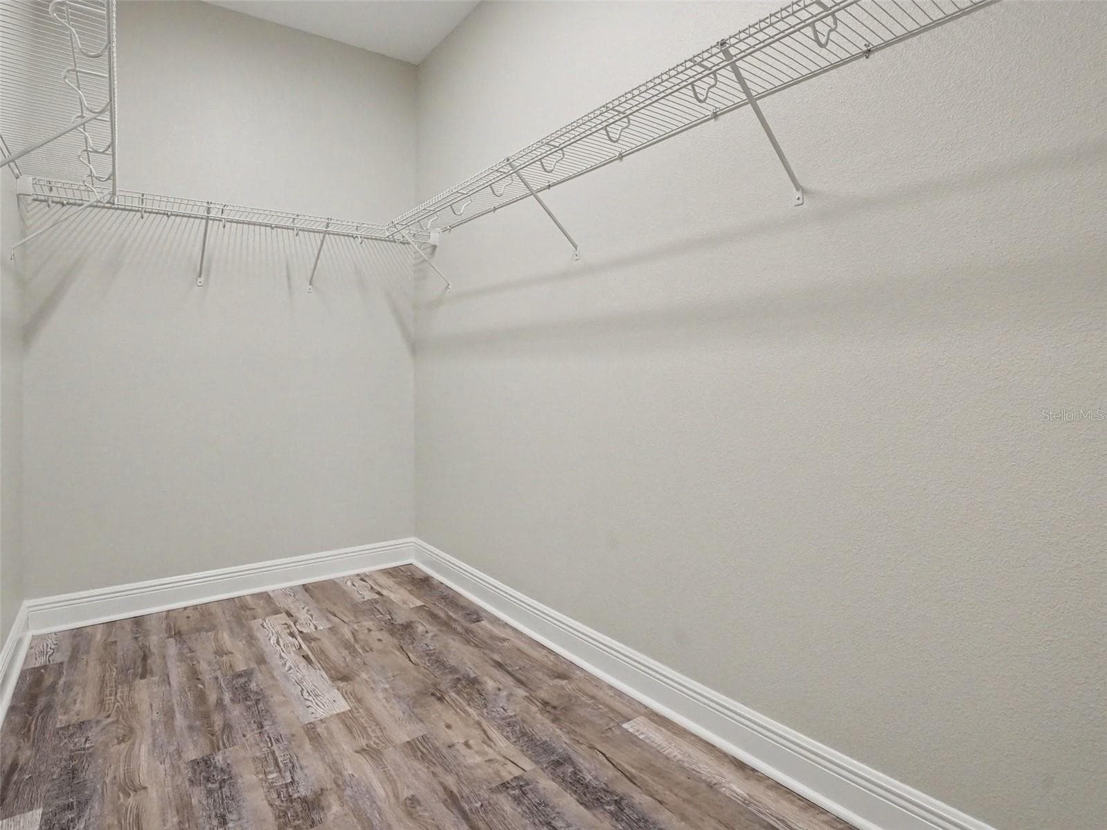 Single Family Residence at 3128 SONGBIRD CIR, HARMONY, photo 20 of 46
