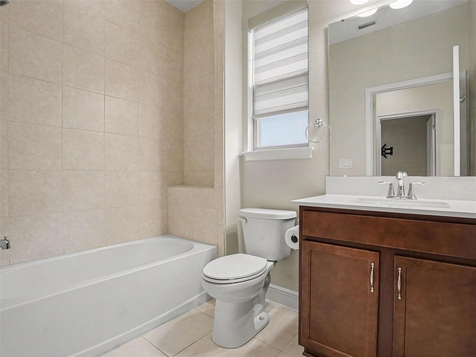 Single Family Residence at 3128 SONGBIRD CIR, HARMONY, photo 25 of 46