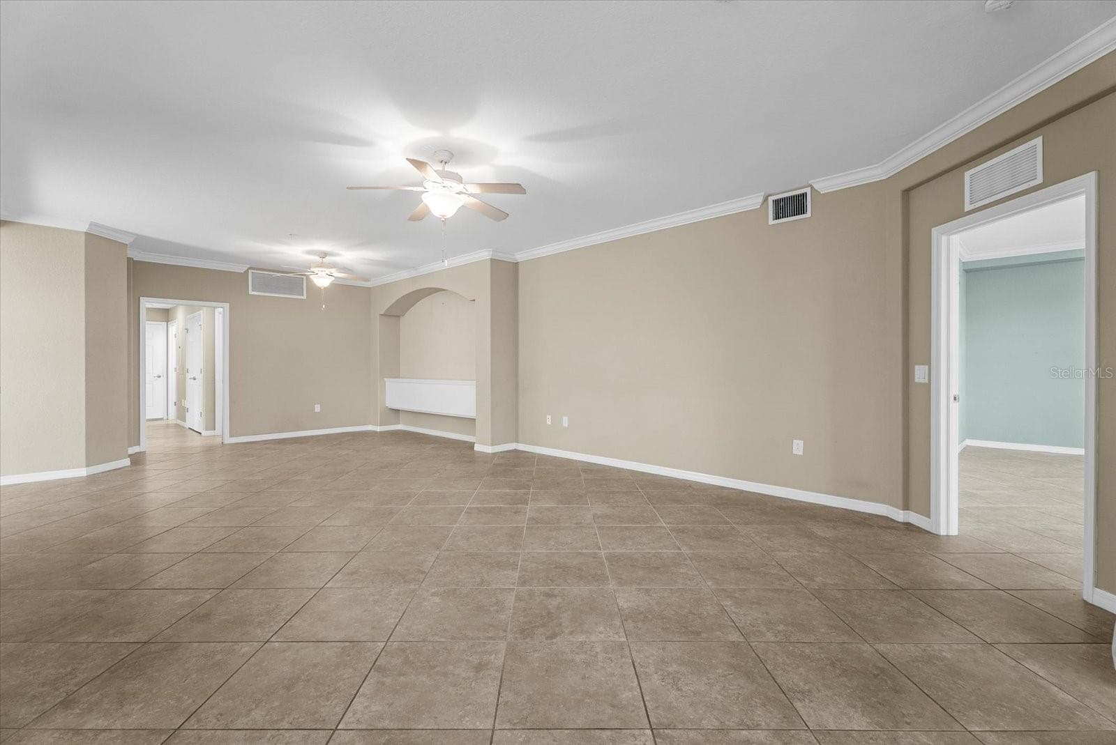 Condominium at 20150 RAGAZZA CIR #102, VENICE, photo 7 of 38