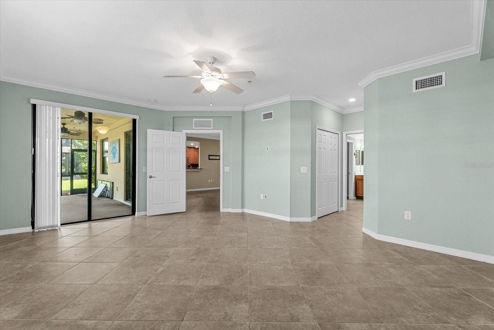 Condominium at 20150 RAGAZZA CIR #102, VENICE, photo 16 of 38