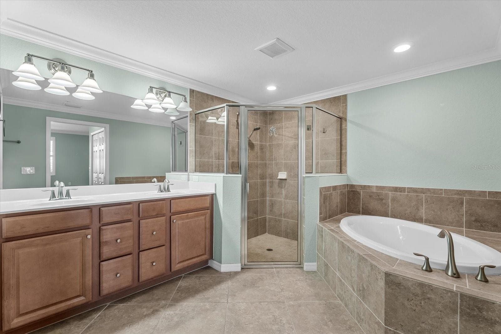 Condominium at 20150 RAGAZZA CIR #102, VENICE, photo 18 of 38