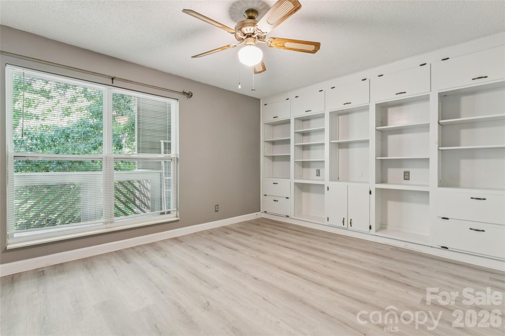 Condominium at 7407 Ashfield Court, Charlotte, photo 16 of 30