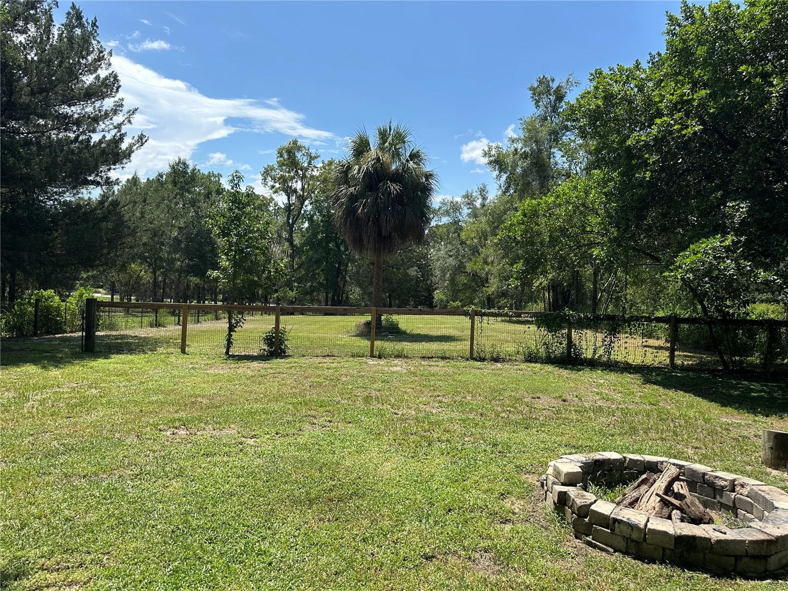 Single Family Residence at 3724 W SULLIVAN ST, DUNNELLON, photo 11 of 14