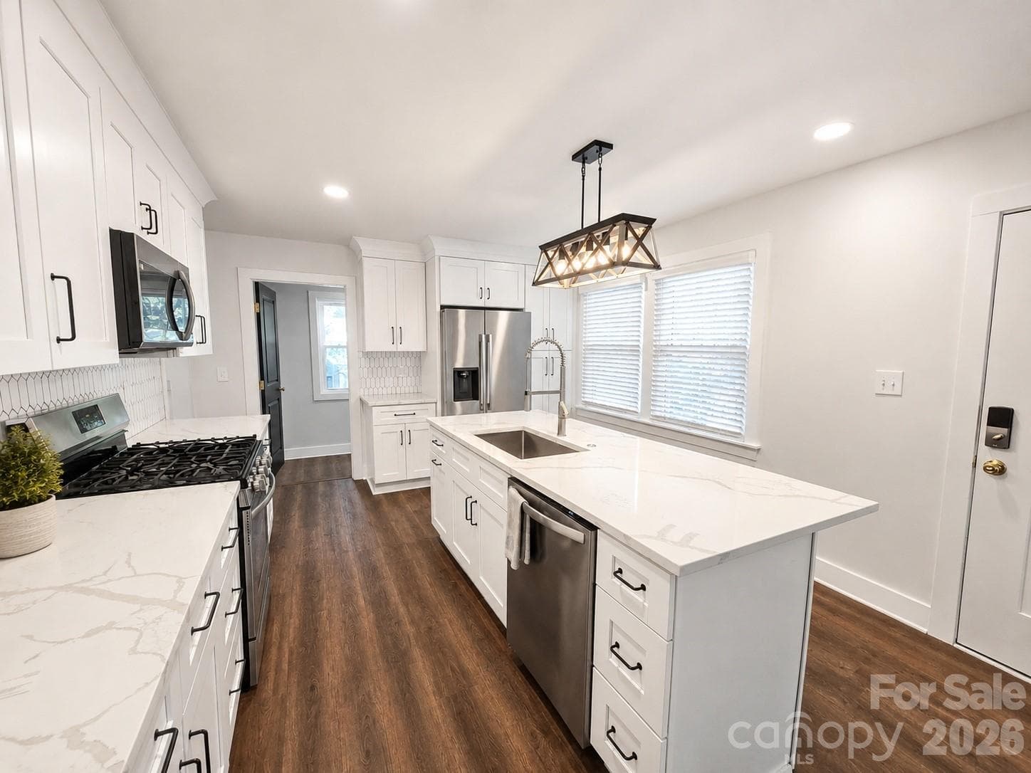 Single Family Residence at 2104 St Mark Street, Charlotte, photo 3 of 15
