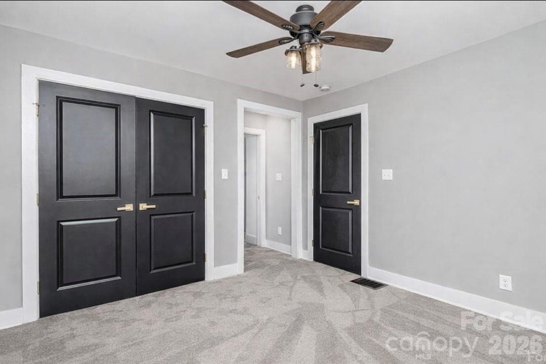 Single Family Residence at 2104 St Mark Street, Charlotte, photo 9 of 15