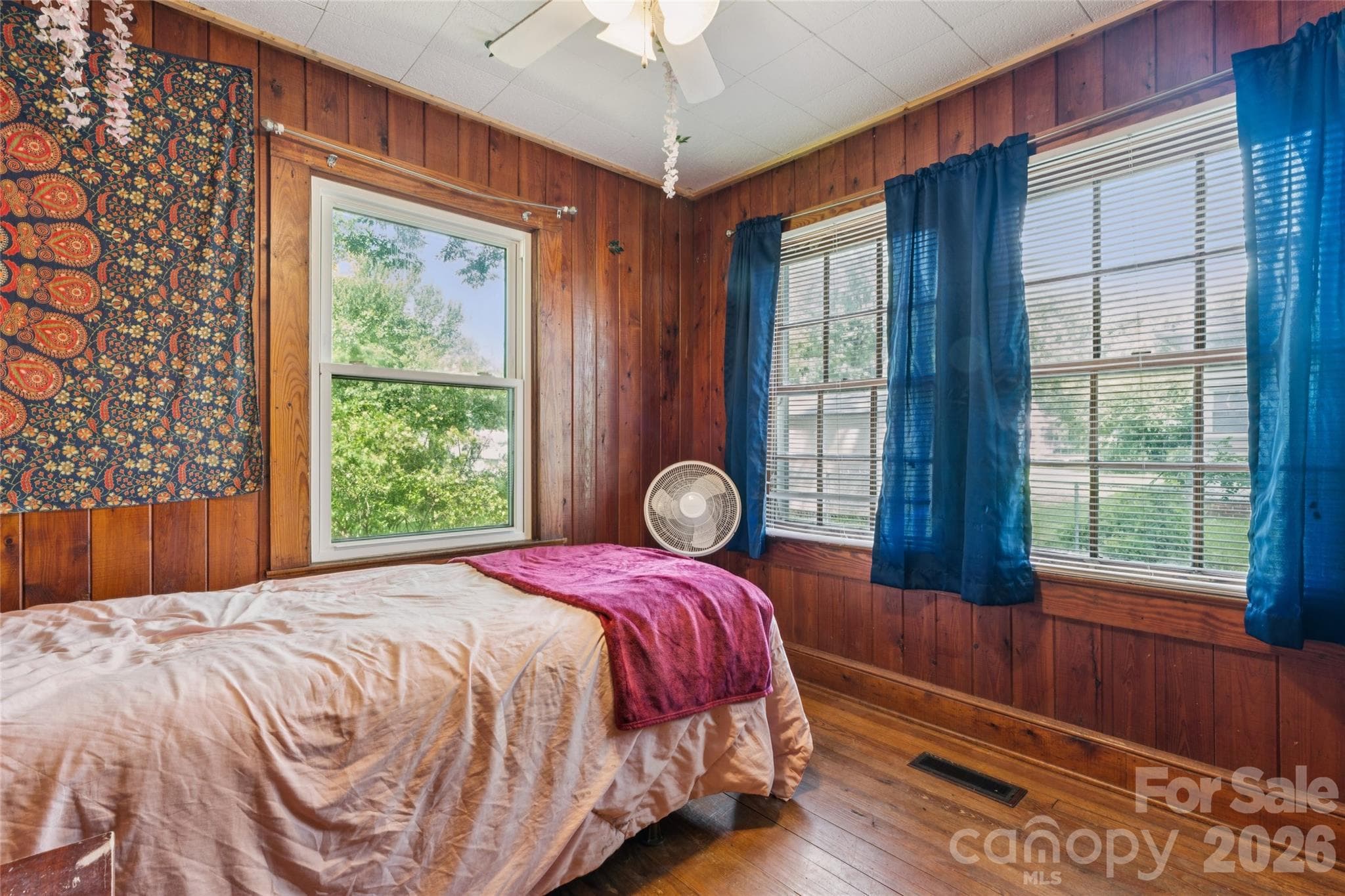 Single Family Residence at 706 S Main Street, Clover, photo 24 of 40