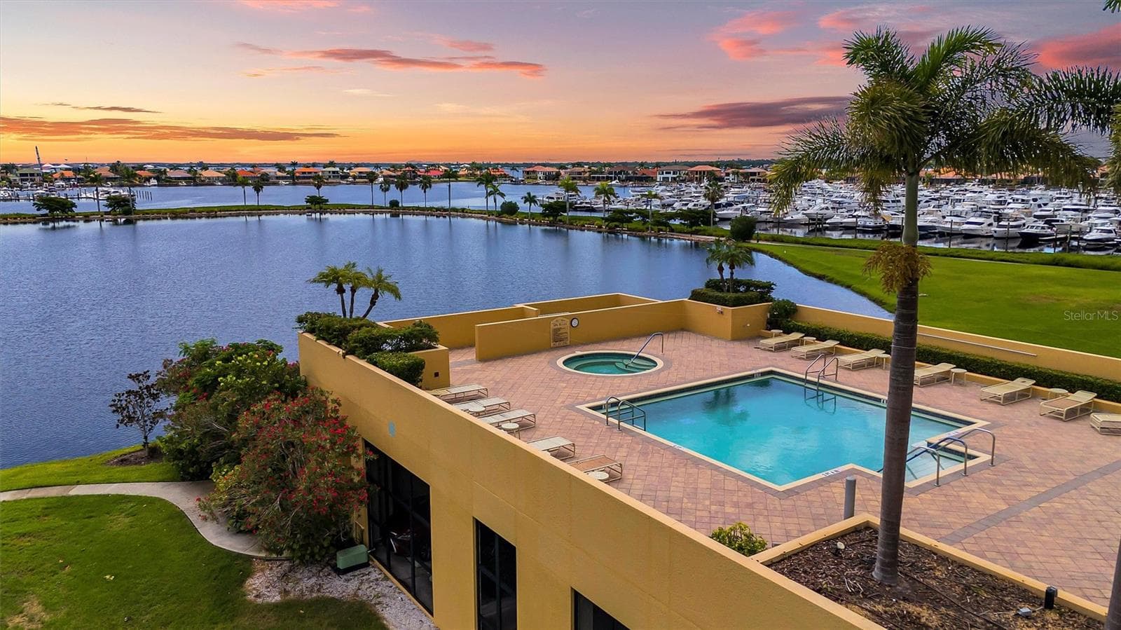 Condominium at 140 RIVIERA DUNES WAY #503, PALMETTO, photo 19 of 36