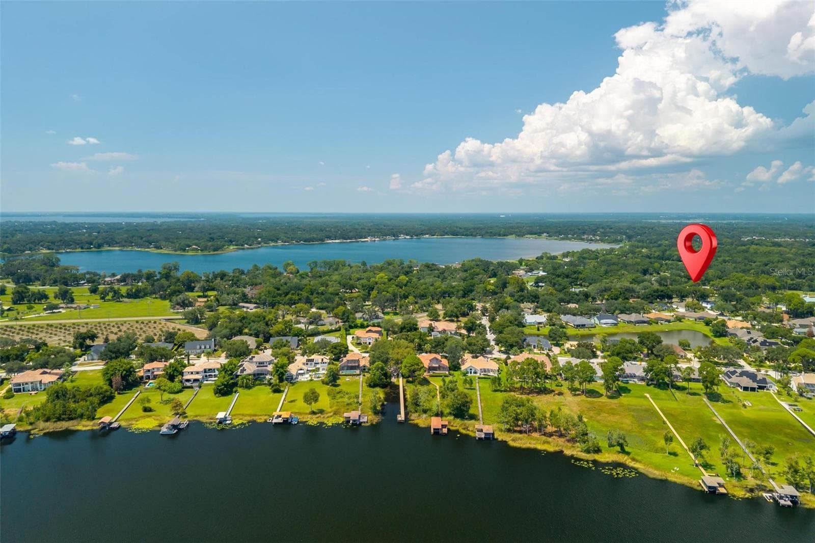 Single Family Residence at 1070 CEASARS CT, MOUNT DORA, photo 3 of 100