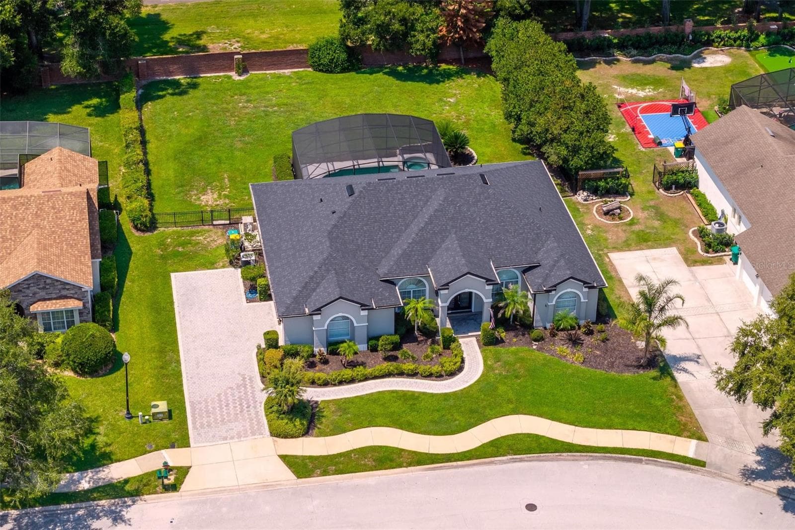 Single Family Residence at 1070 CEASARS CT, MOUNT DORA, photo 13 of 100