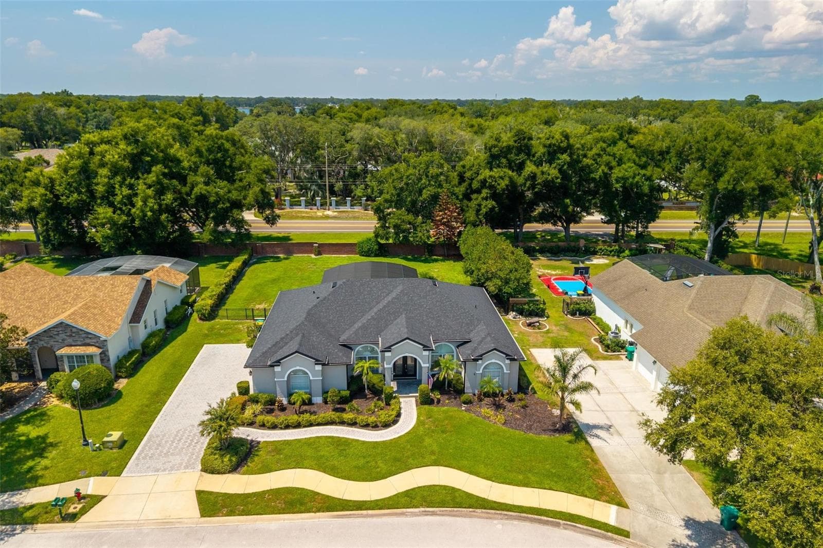 Single Family Residence at 1070 CEASARS CT, MOUNT DORA, photo 16 of 100