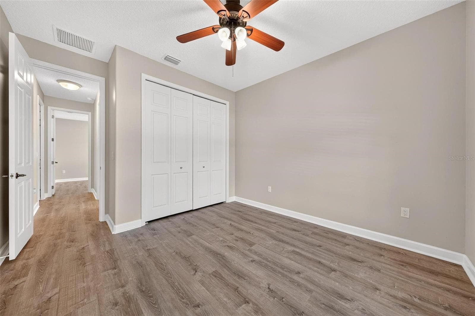 Single Family Residence at 1070 CEASARS CT, MOUNT DORA, photo 34 of 100