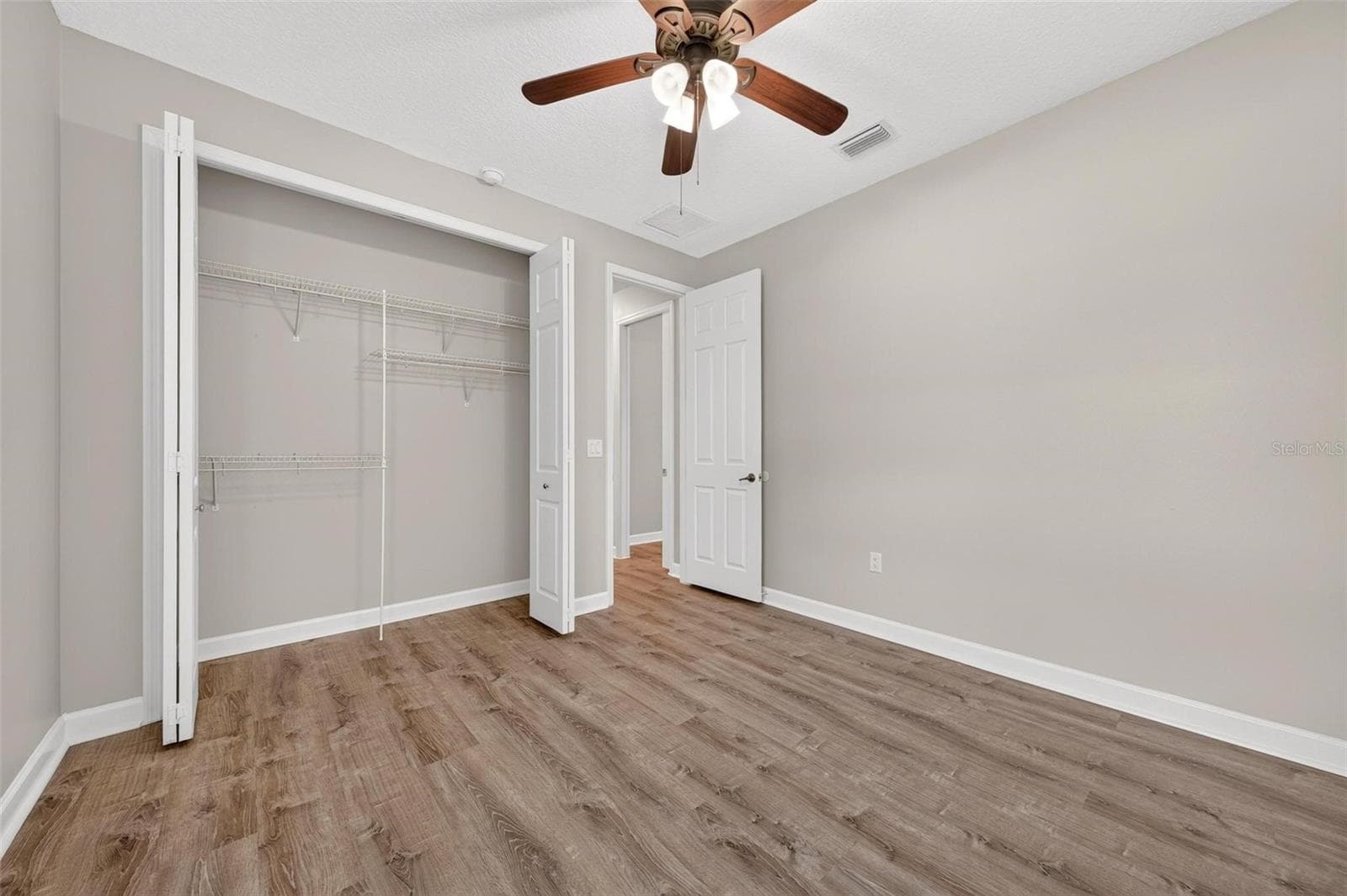 Single Family Residence at 1070 CEASARS CT, MOUNT DORA, photo 37 of 100