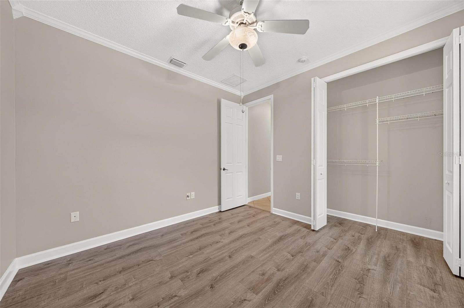 Single Family Residence at 1070 CEASARS CT, MOUNT DORA, photo 43 of 100