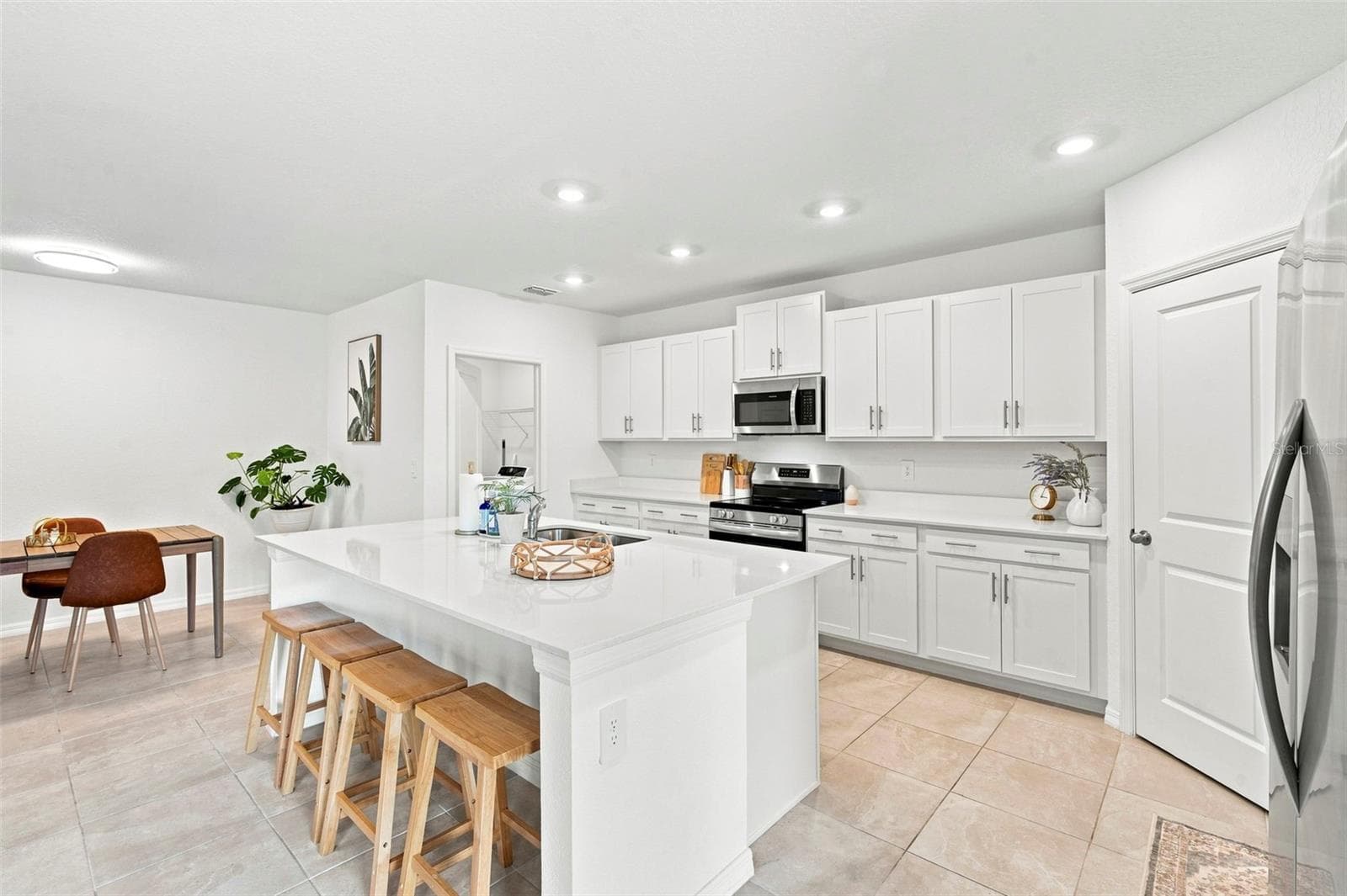 Single Family Residence at 13969 LILAC SKY TER, BRADENTON, photo 8 of 69