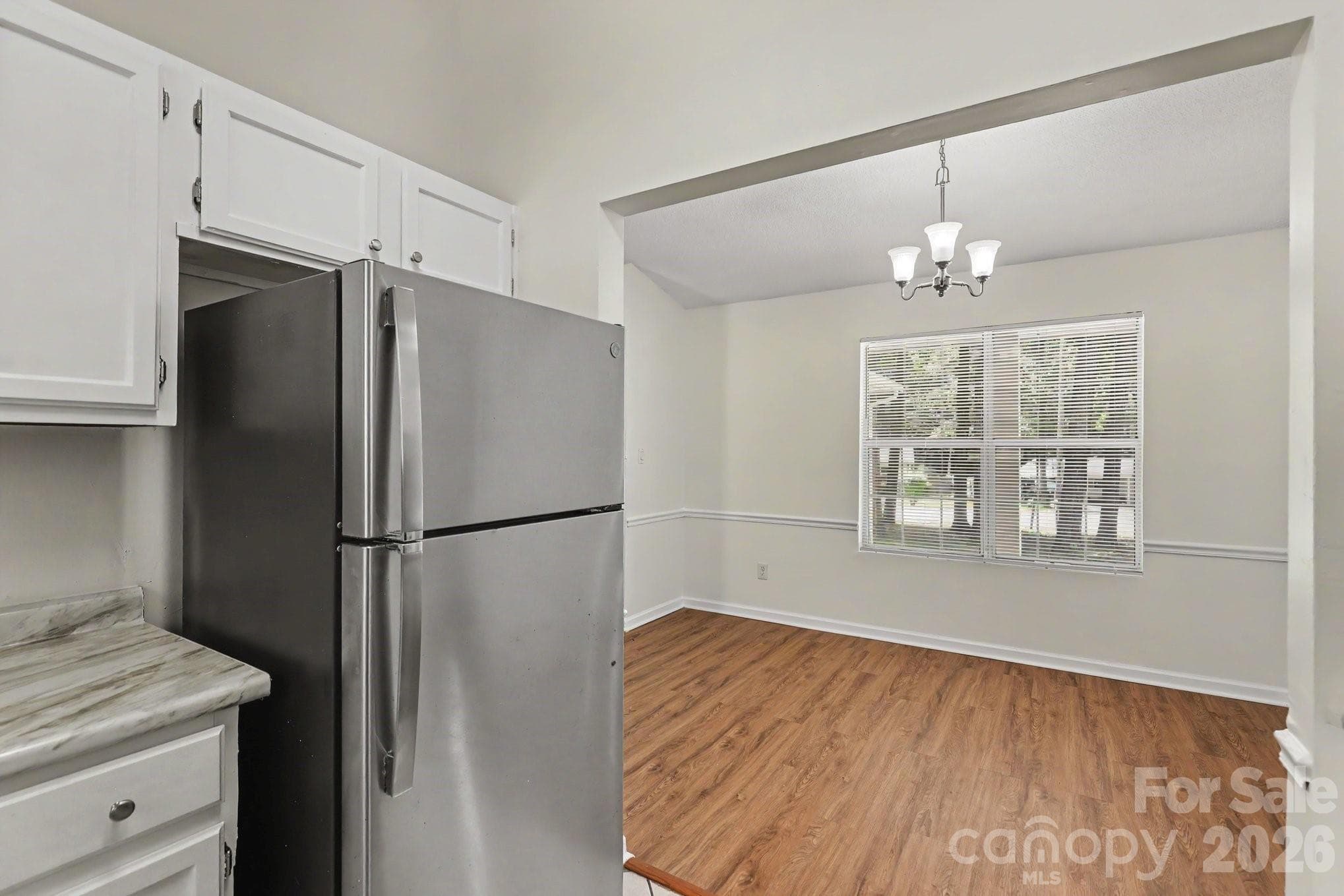 Single Family Residence at 2208 Pinebrook Circle, Charlotte, photo 15 of 43