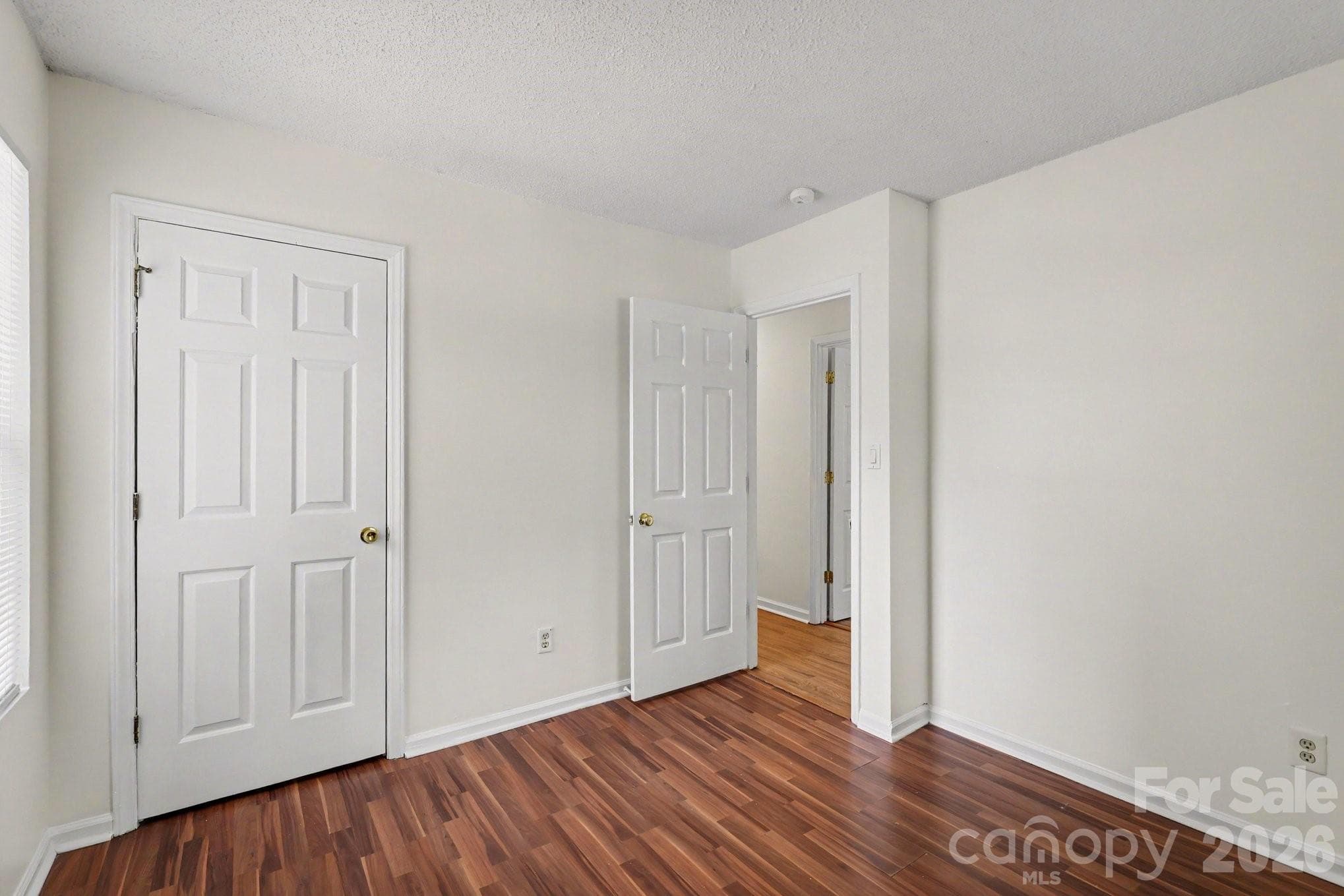 Single Family Residence at 2208 Pinebrook Circle, Charlotte, photo 26 of 43