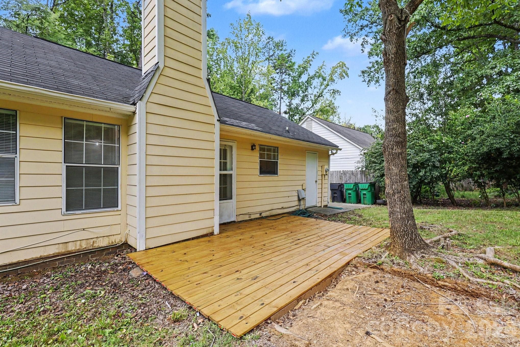 Single Family Residence at 2208 Pinebrook Circle, Charlotte, photo 32 of 43
