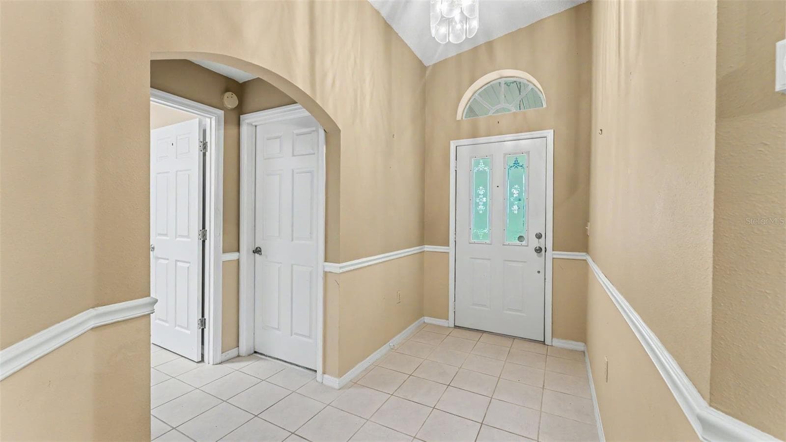 Entry way - 2191 SILVER RE DR, LAKELAND