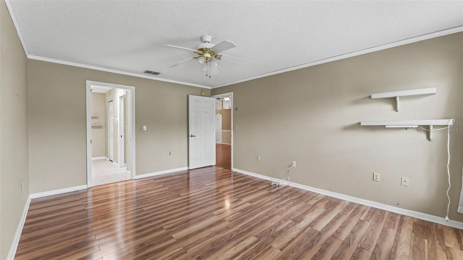 Primary bedroom - 2191 SILVER RE DR, LAKELAND