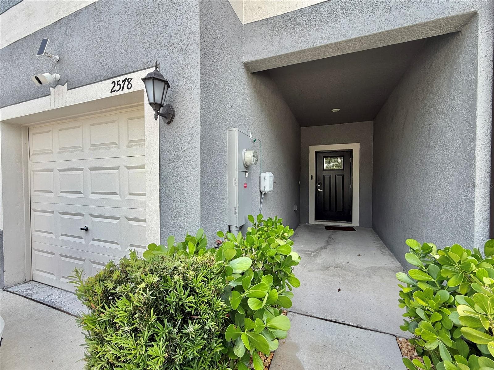 Townhouse at 2578 CHARLAN CT, HOLIDAY, photo 3 of 36