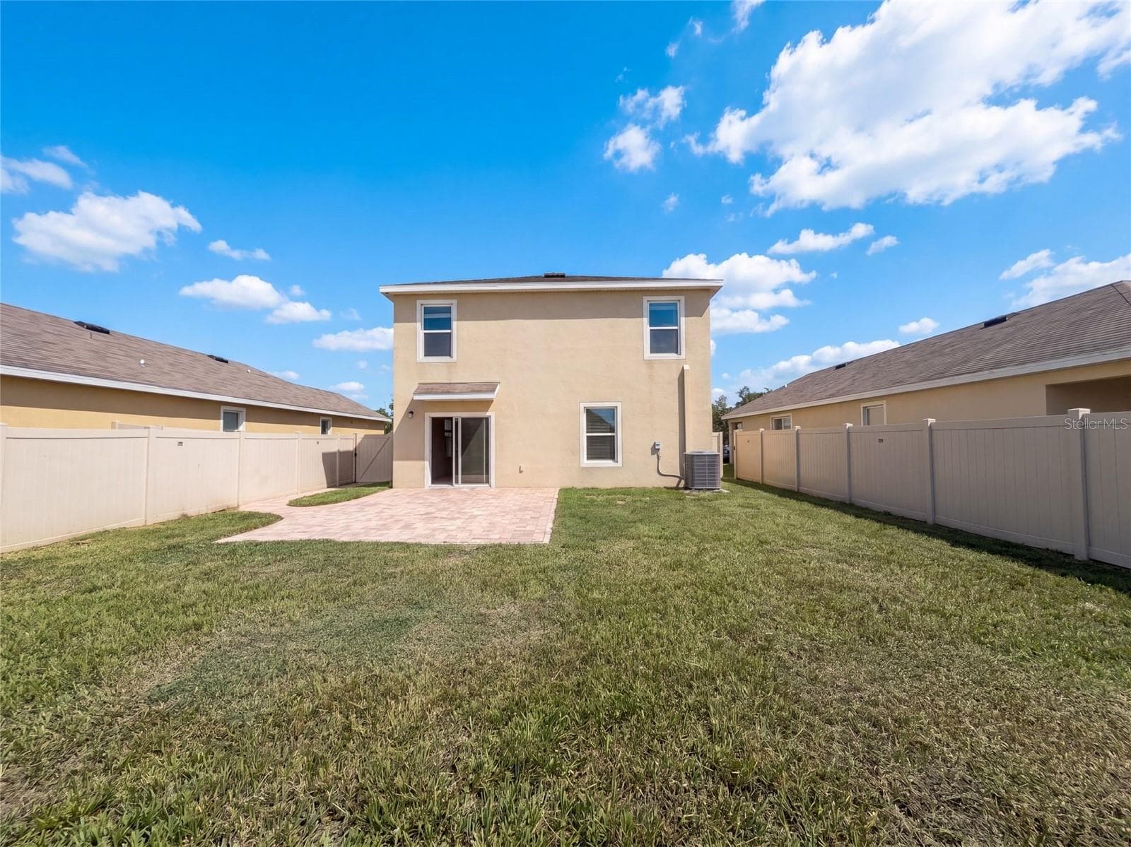 Single Family Residence at 16805 TRITE BEND ST, WIMAUMA, photo 5 of 28