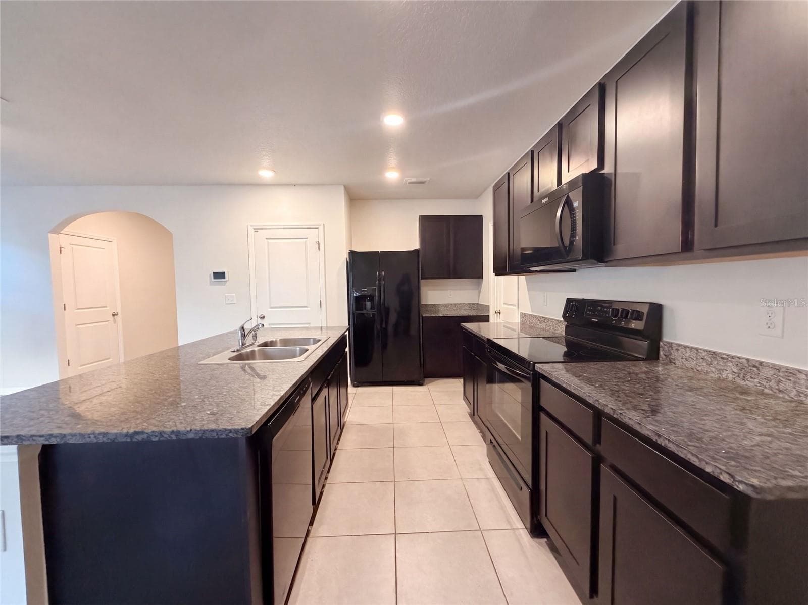Single Family Residence at 16805 TRITE BEND ST, WIMAUMA, photo 8 of 28