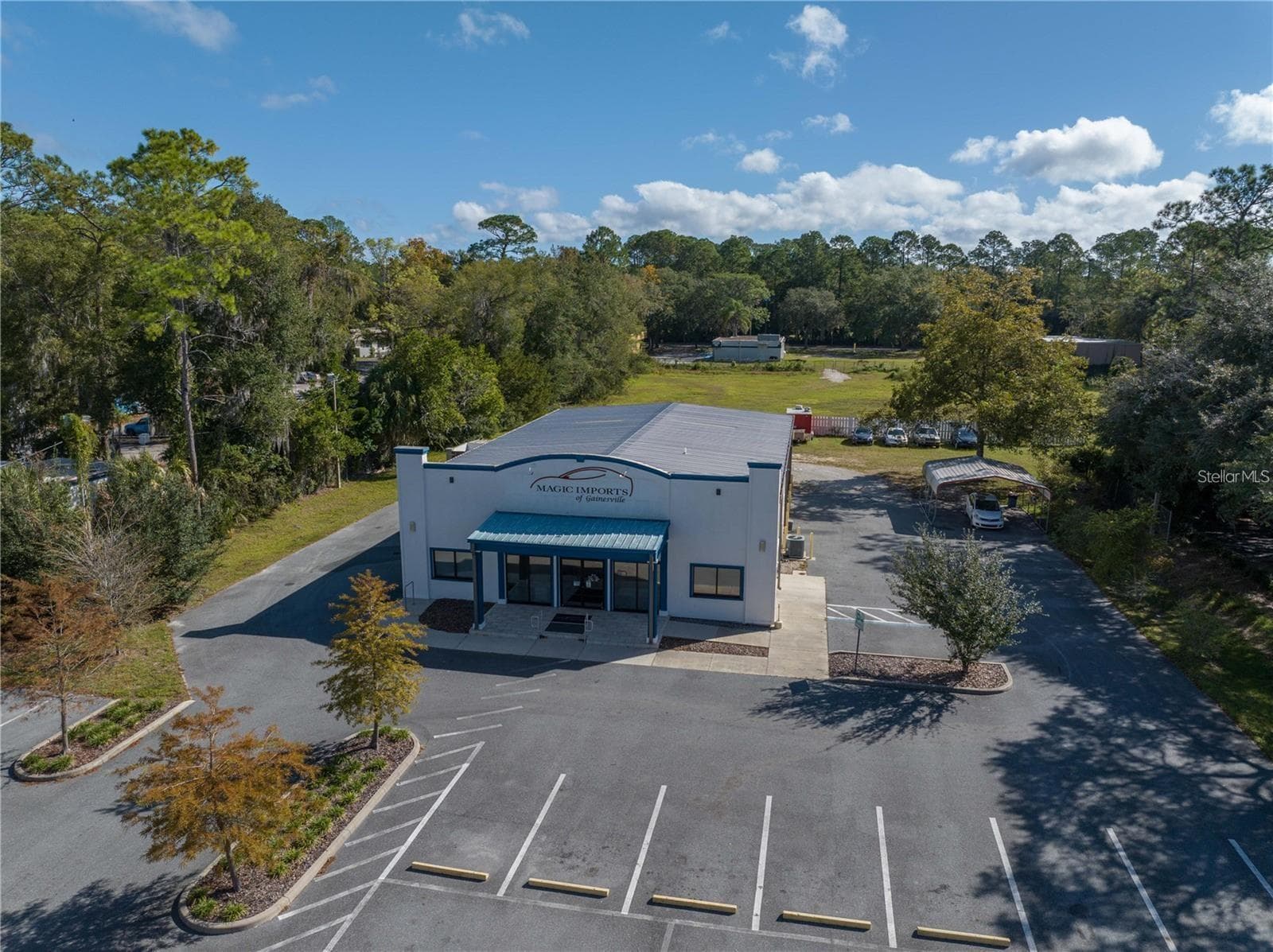 Business at 1725 N MAIN ST, GAINESVILLE, photo 2 of 38