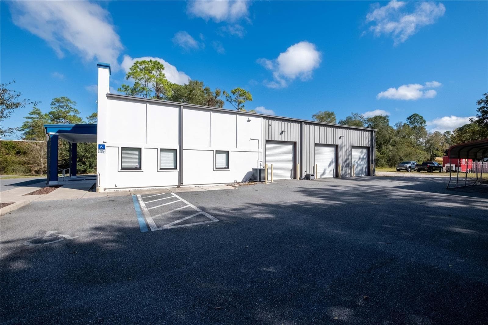 Business at 1725 N MAIN ST, GAINESVILLE, photo 26 of 38