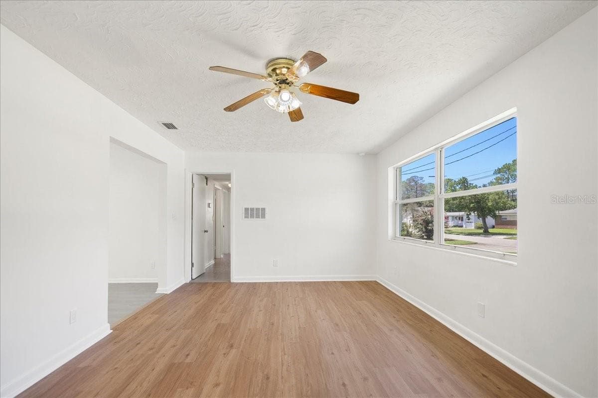 Single Family Residence at 2125 W LOU DR, JACKSONVILLE, photo 9 of 57