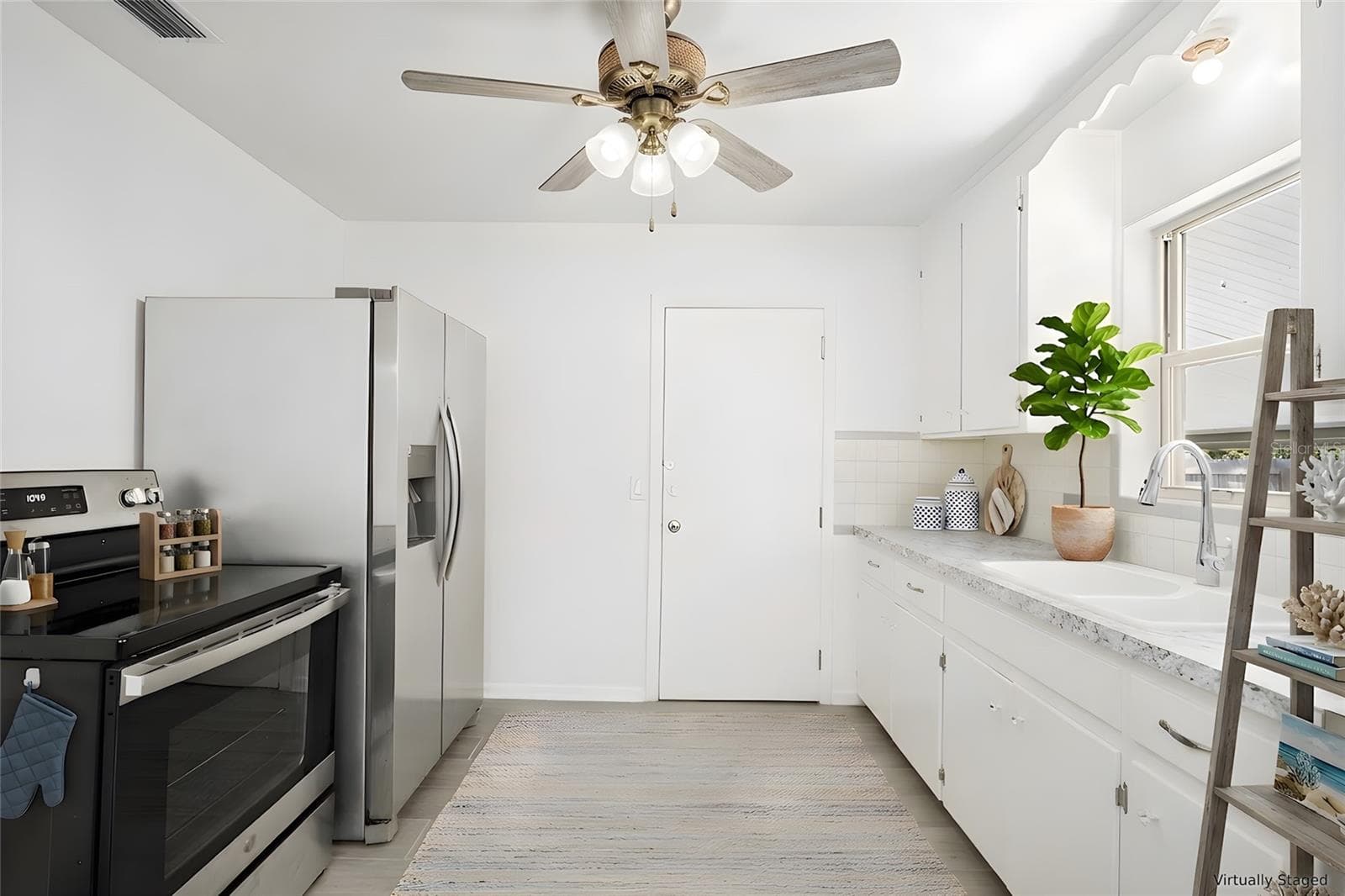 Single Family Residence at 2125 W LOU DR, JACKSONVILLE, photo 18 of 57
