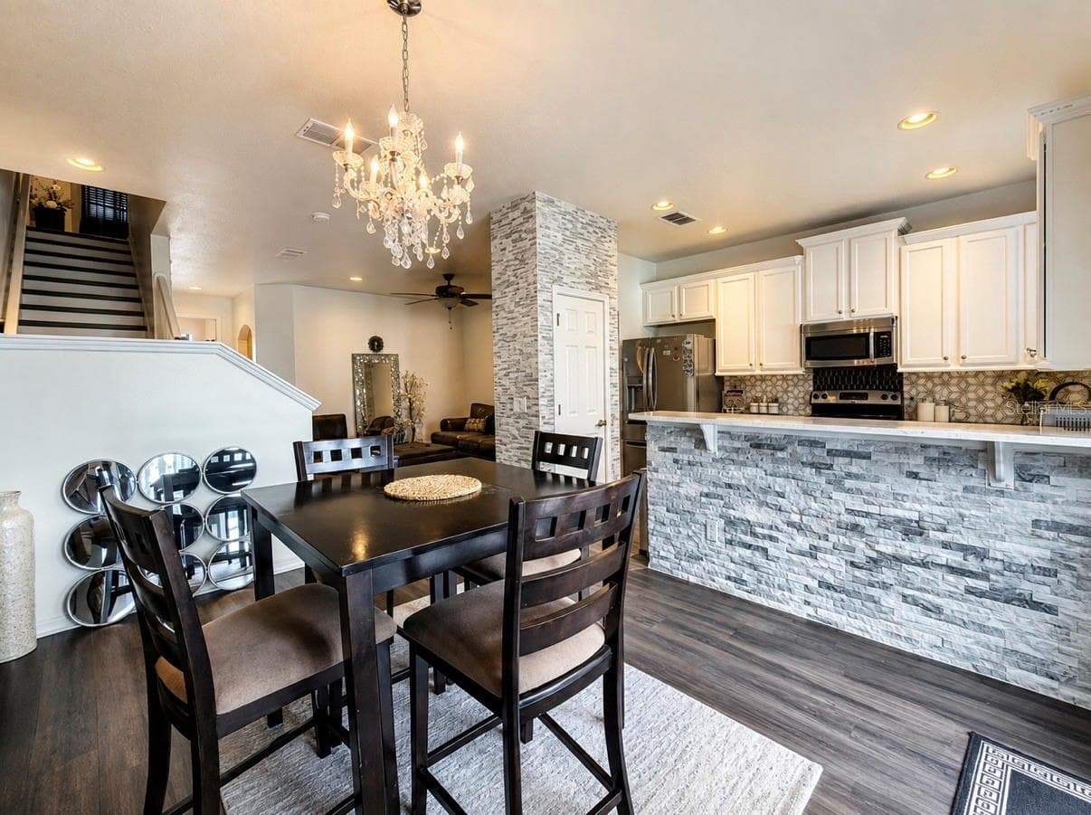 Townhouse at 10210 FALLSGROVE ST, ORLANDO, photo 12 of 28