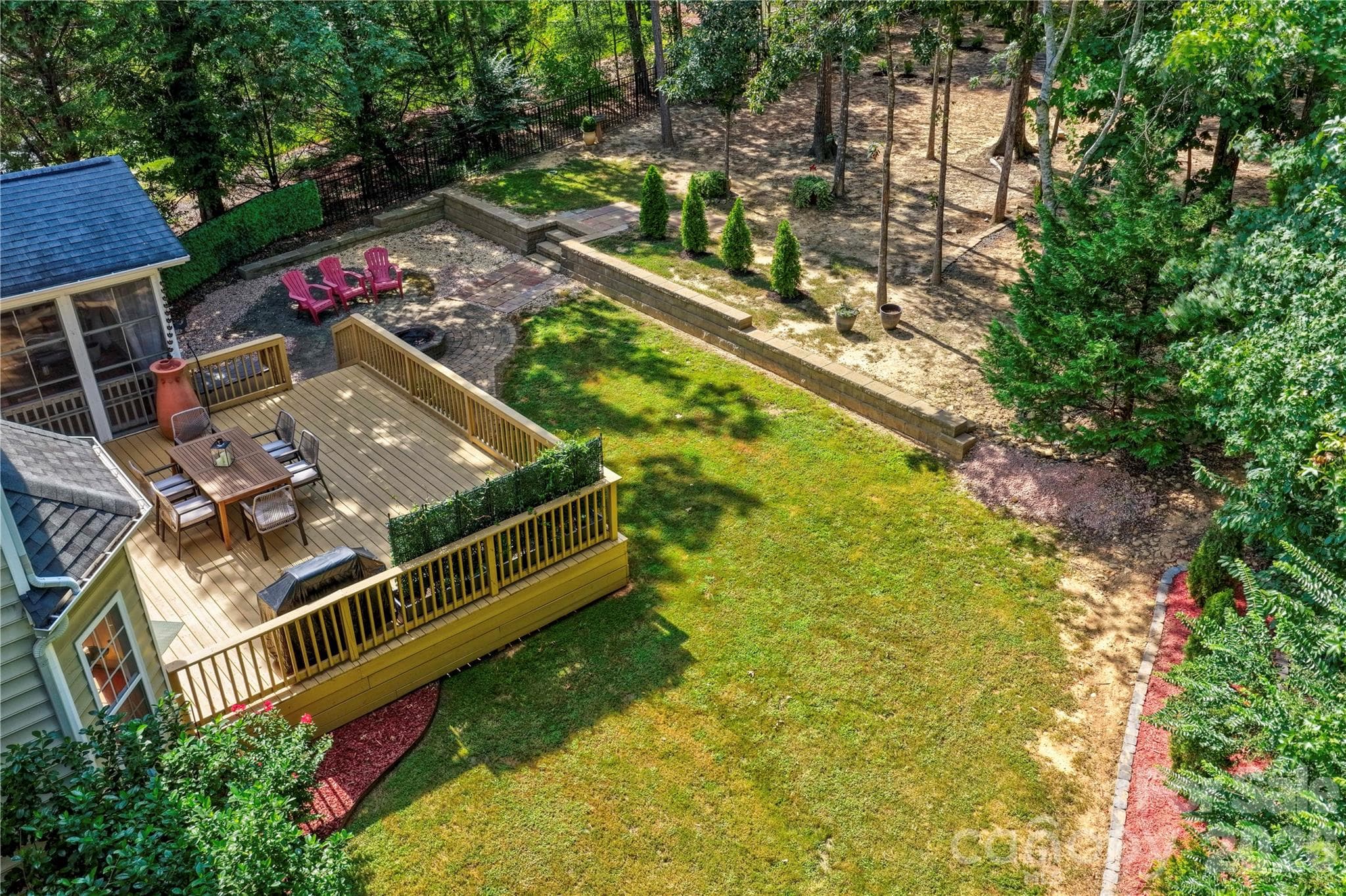 Single Family Residence at 10823 Persimmon Creek Drive, Charlotte, photo 43 of 48