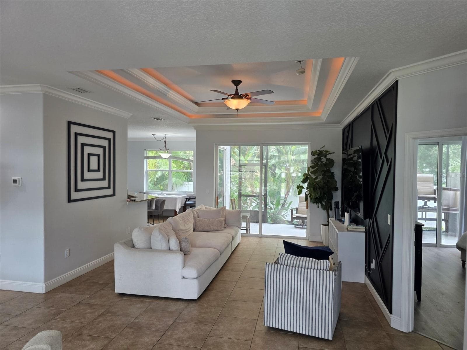 Single Family Residence at 4644 SAWYER RD, SARASOTA, photo 2 of 22