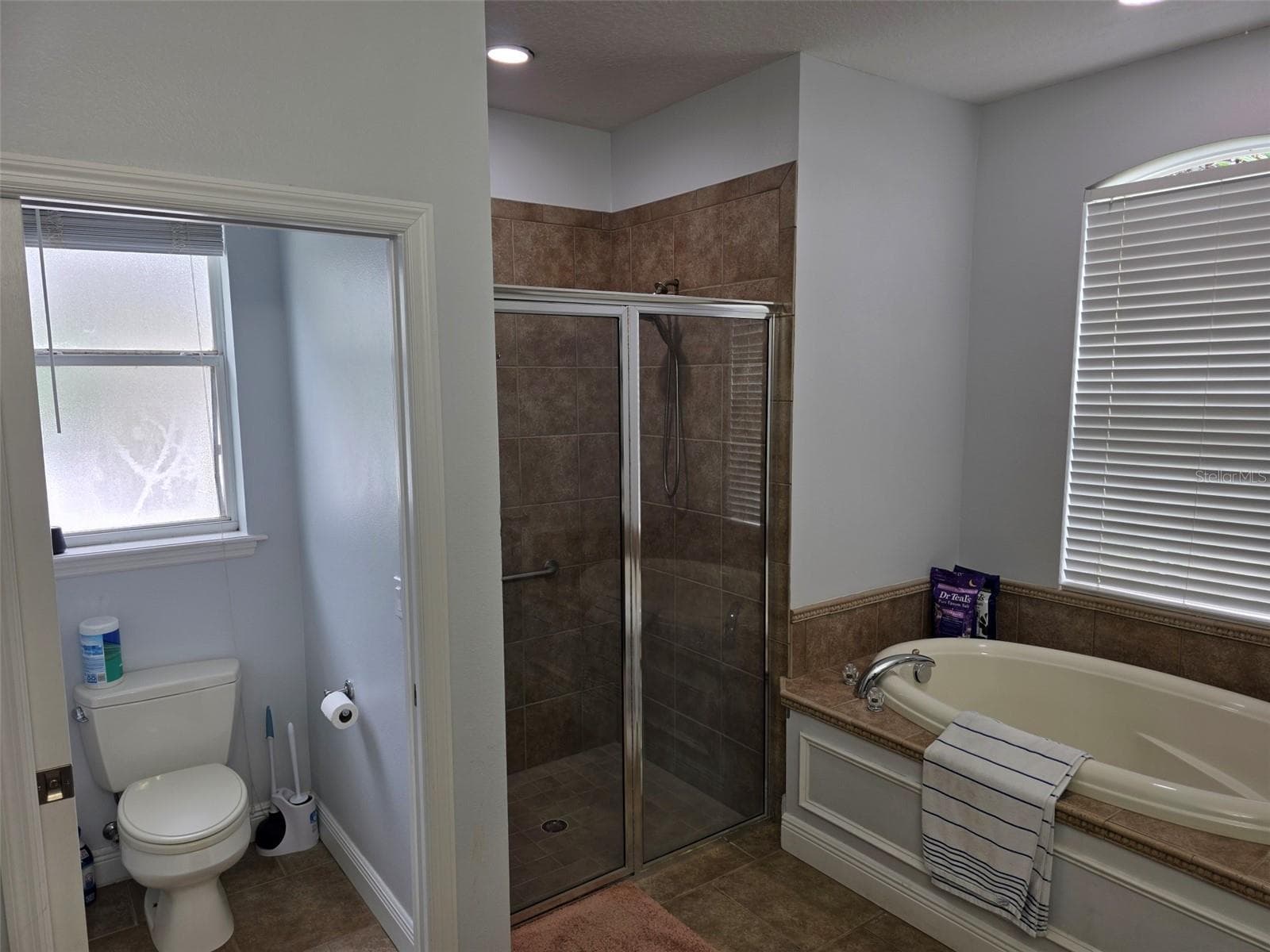 Single Family Residence at 4644 SAWYER RD, SARASOTA, photo 14 of 22
