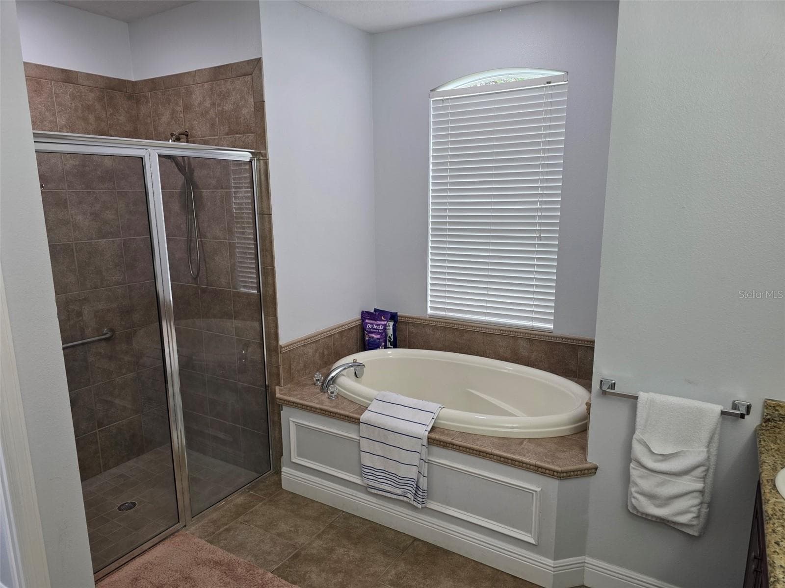 Single Family Residence at 4644 SAWYER RD, SARASOTA, photo 15 of 22