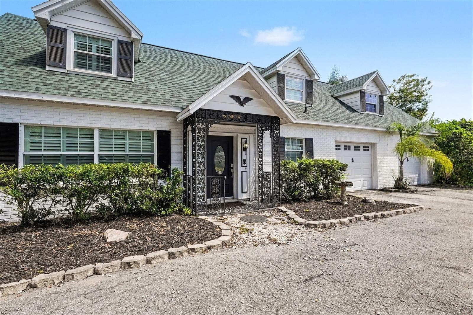 Single Family Residence at 404 CLARISSA DR, BRANDON, photo 3 of 51