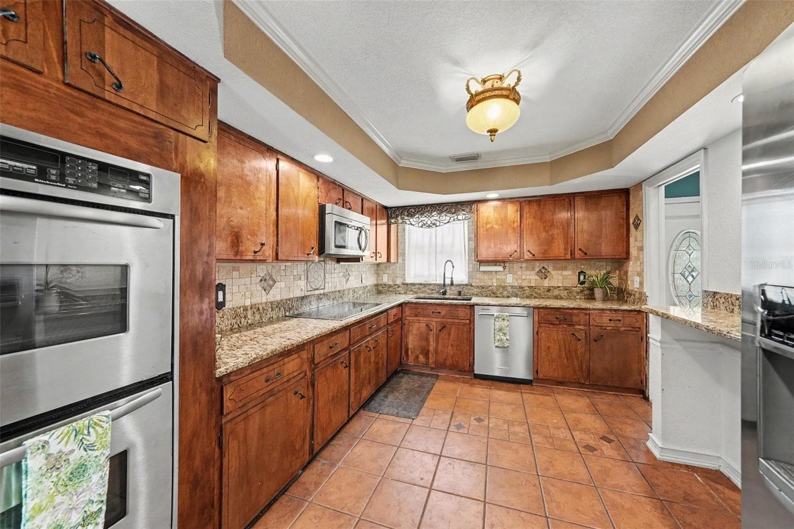 Single Family Residence at 404 CLARISSA DR, BRANDON, photo 18 of 51